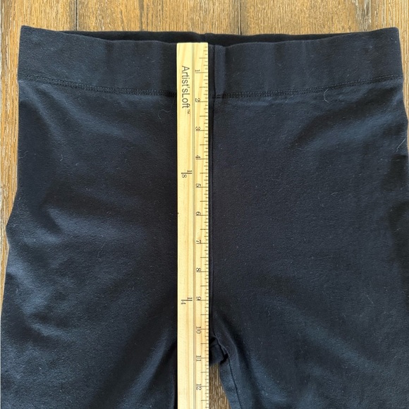 Lou & Grey / Loft Women’s Classic Black Leggings Size M - Picture 4 of 6